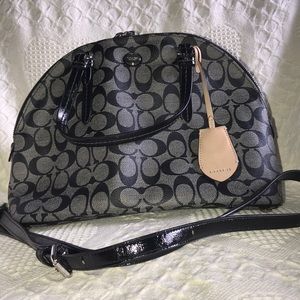 F24606  Coach Signature Peyton Cora Domed Satchel